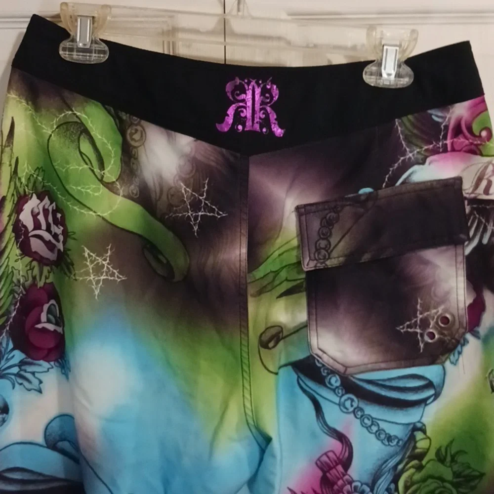 Remetee gothic roses